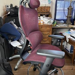 Office / Gaming /Draft Chair 