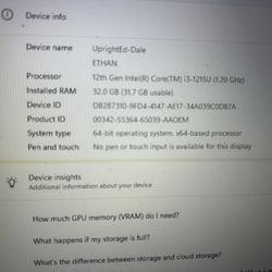 HP Laptop 17 Inch 32GB RAM 930SSD