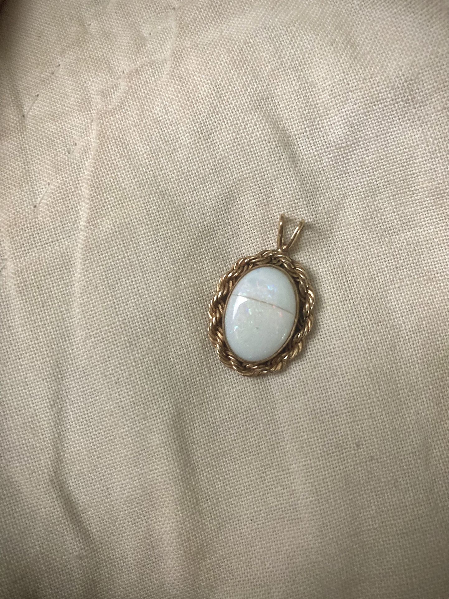 Vintage 14K WEH Gold Filled OPAL Pendant