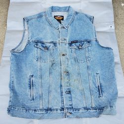 Vintage Harley Davidson Motorcycle Denim Vest Jacket Made In Canada NEW.