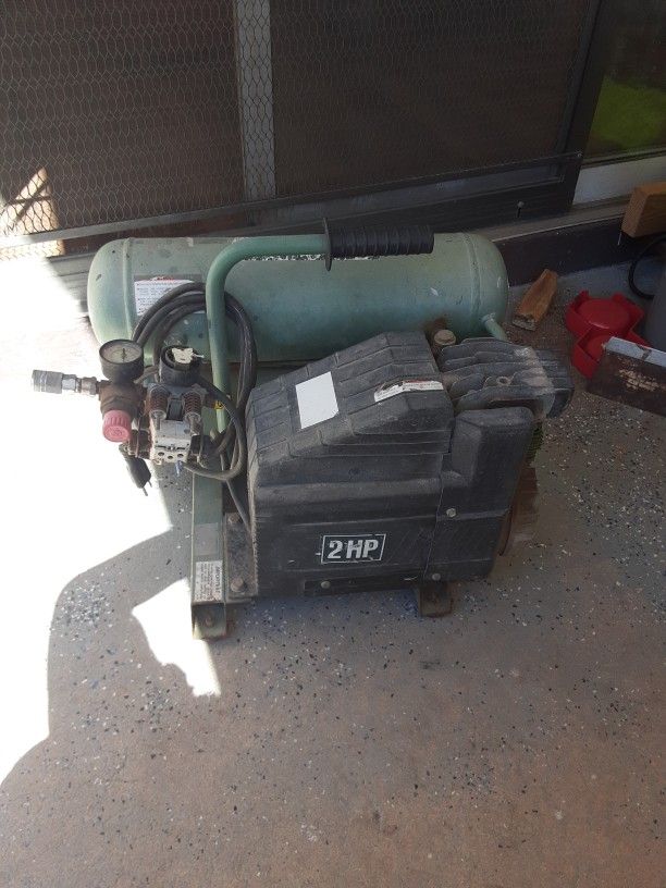 Air Compressor 