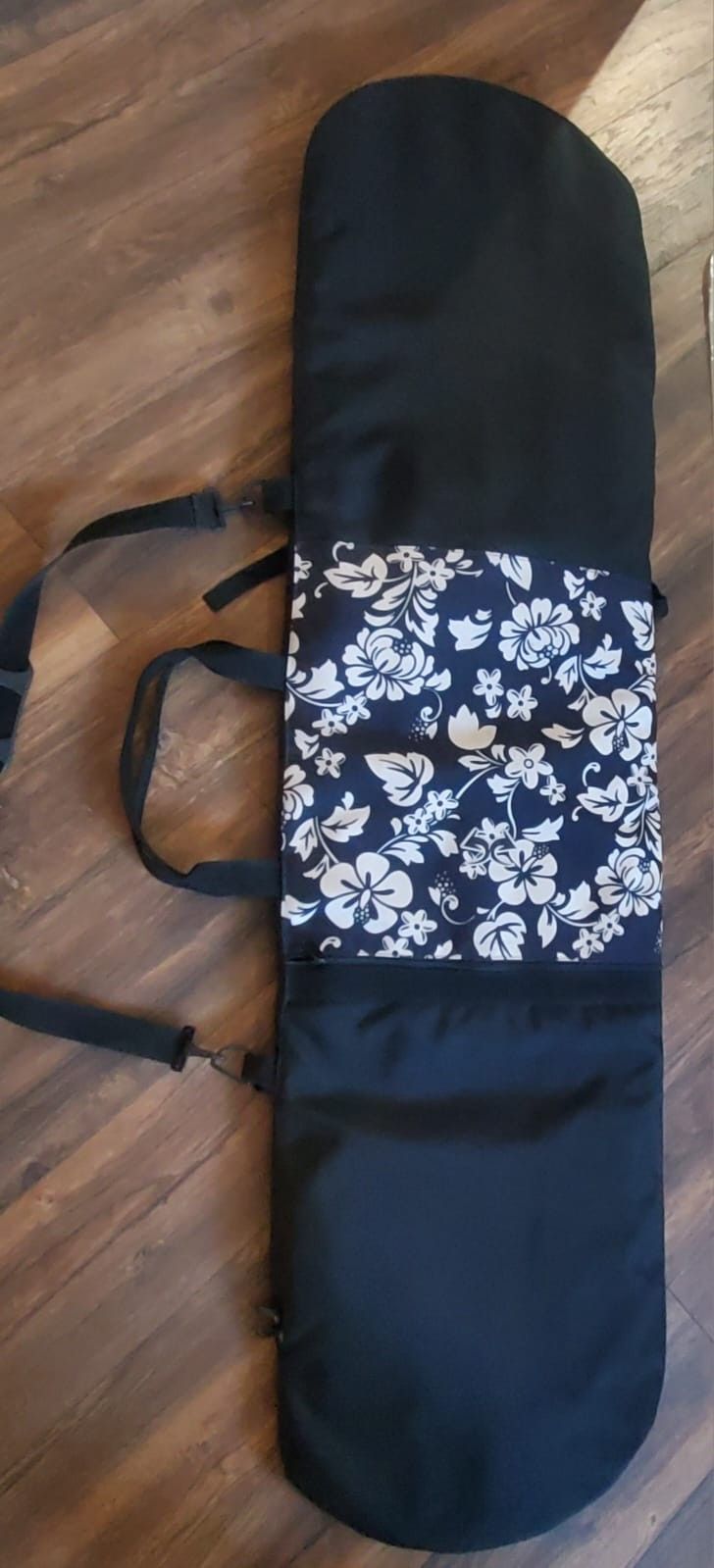 Snowboard Bag.