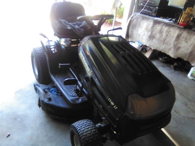 Yard Machine Mtd Lt Riding Mower