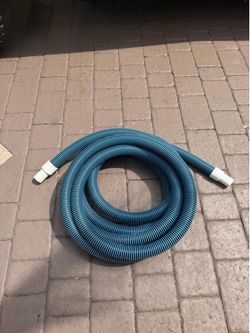 30’ POOL HOSE