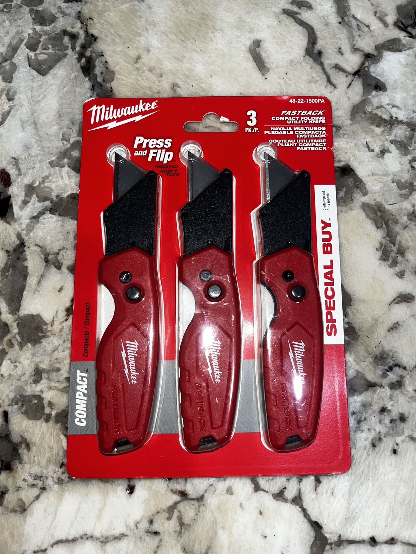 Milwaukee FASTBACK Compact Folding Utility Knife with General Purpose Blade (3-Pack)