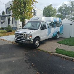 2012 Ford Econoline