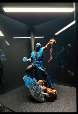 Mortal Kombat Klassic Sub-Zero 1/10 Resin Statue 9in
