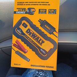 Dewalt Jump Box 