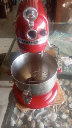 7 qt.  KitchenAid Mixer 