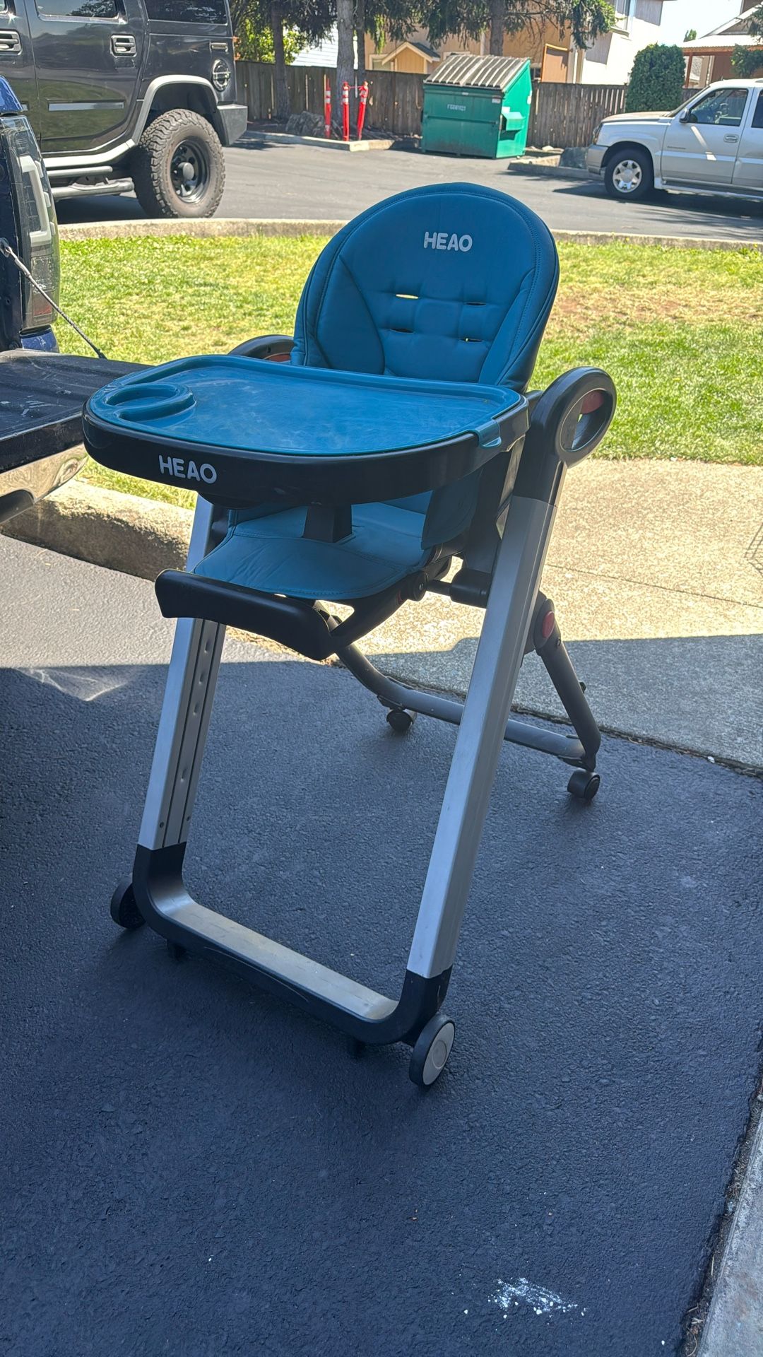 HEAO Baby Chair