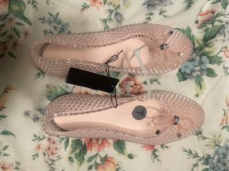 Womens shoes