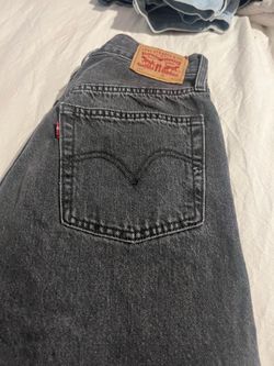 Women’s Levi Jean