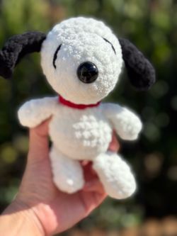 Crochet Snoopy plushie 🪏 handmade 🪏