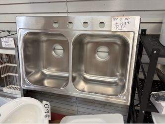 Kitchen sink 33”in