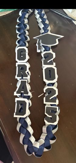 Graduation lei
