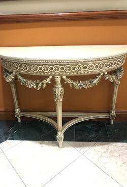 Console antique table