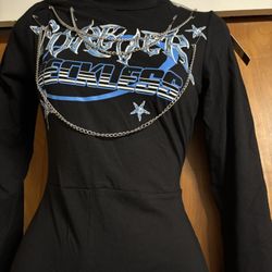 Brand new with tags coming from fashion nova size medium.