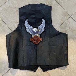 Black Leather Women’s  large Harley Davidson Motorcycle Biker Vest Size Large