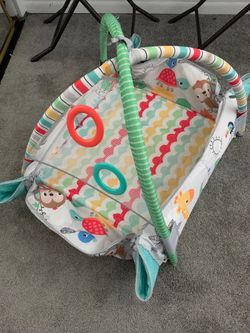 Baby play gym mat