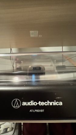 Audio-Technica AT-LP60XBT Turntable
