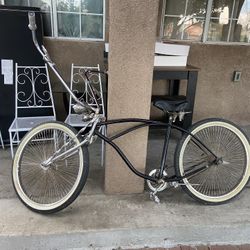 beach cruiser Low Rider bike