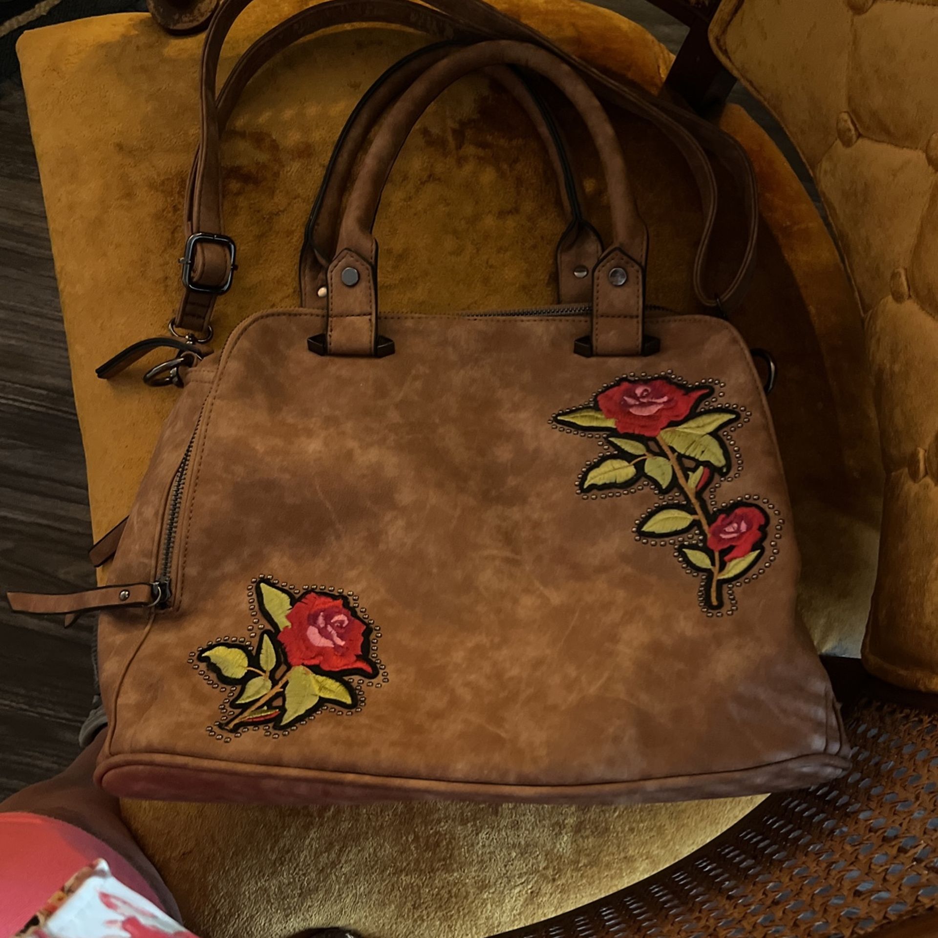 Hand Embroidered Peruvian Leather Bag