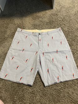 Tommy Bahama short $10 size 36
