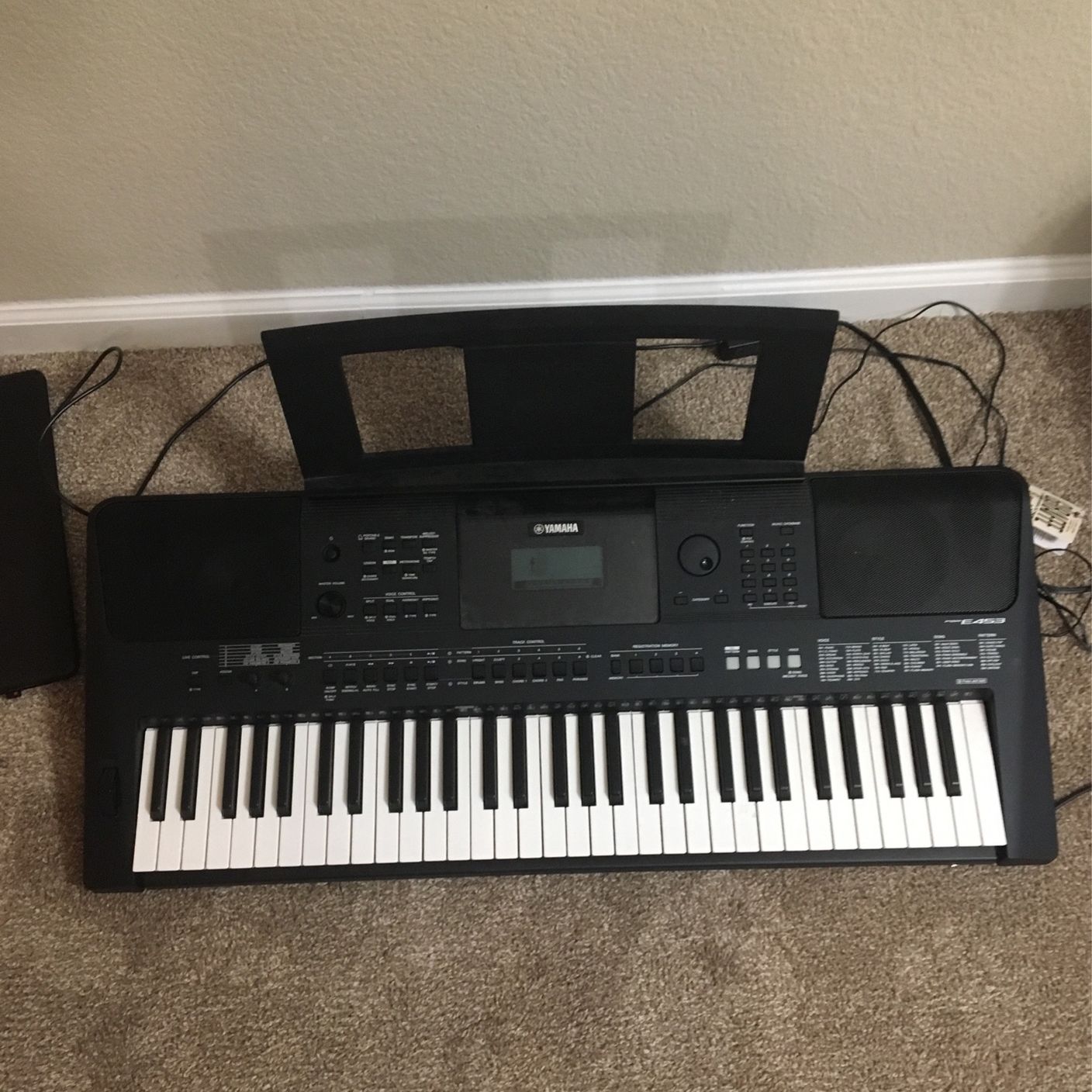 Yamaha Key Board PSR E453