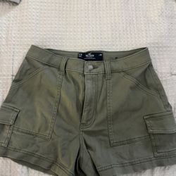 womens hollister cargo shorts 