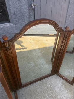 Universal Dresser Mirror