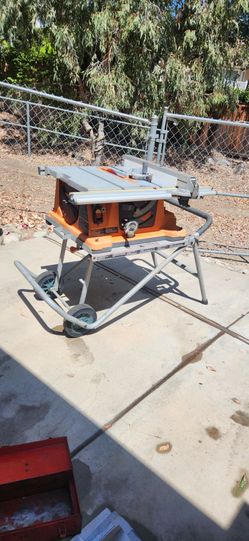 10in rigid portable table saw
