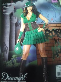Costume