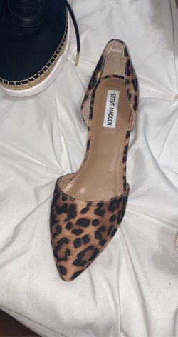 Shoes size 9 - 9:30