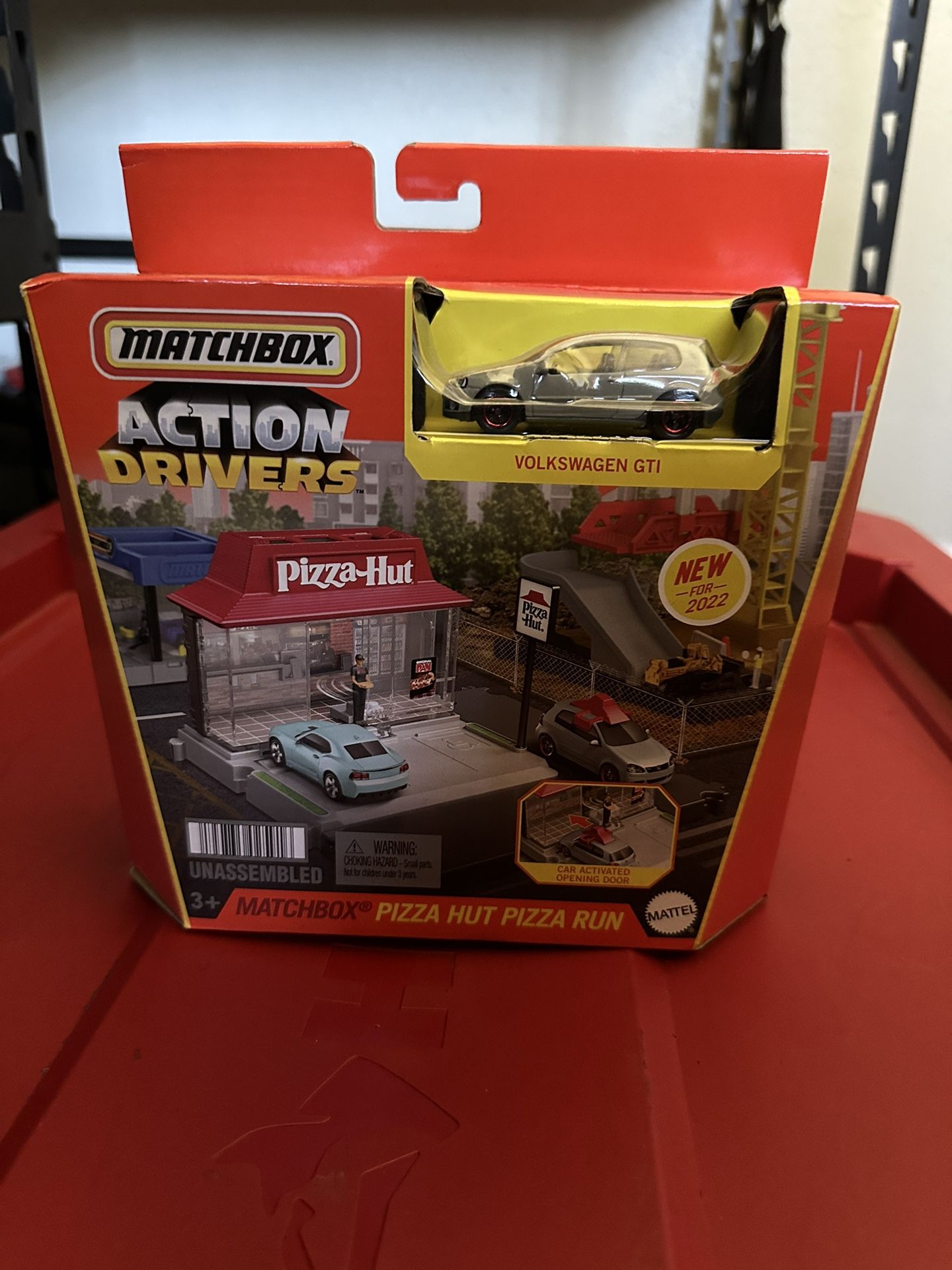 Matchbox Action Driver Diorama Set