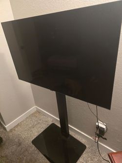 LG B4 48 inch TV with TV Stand