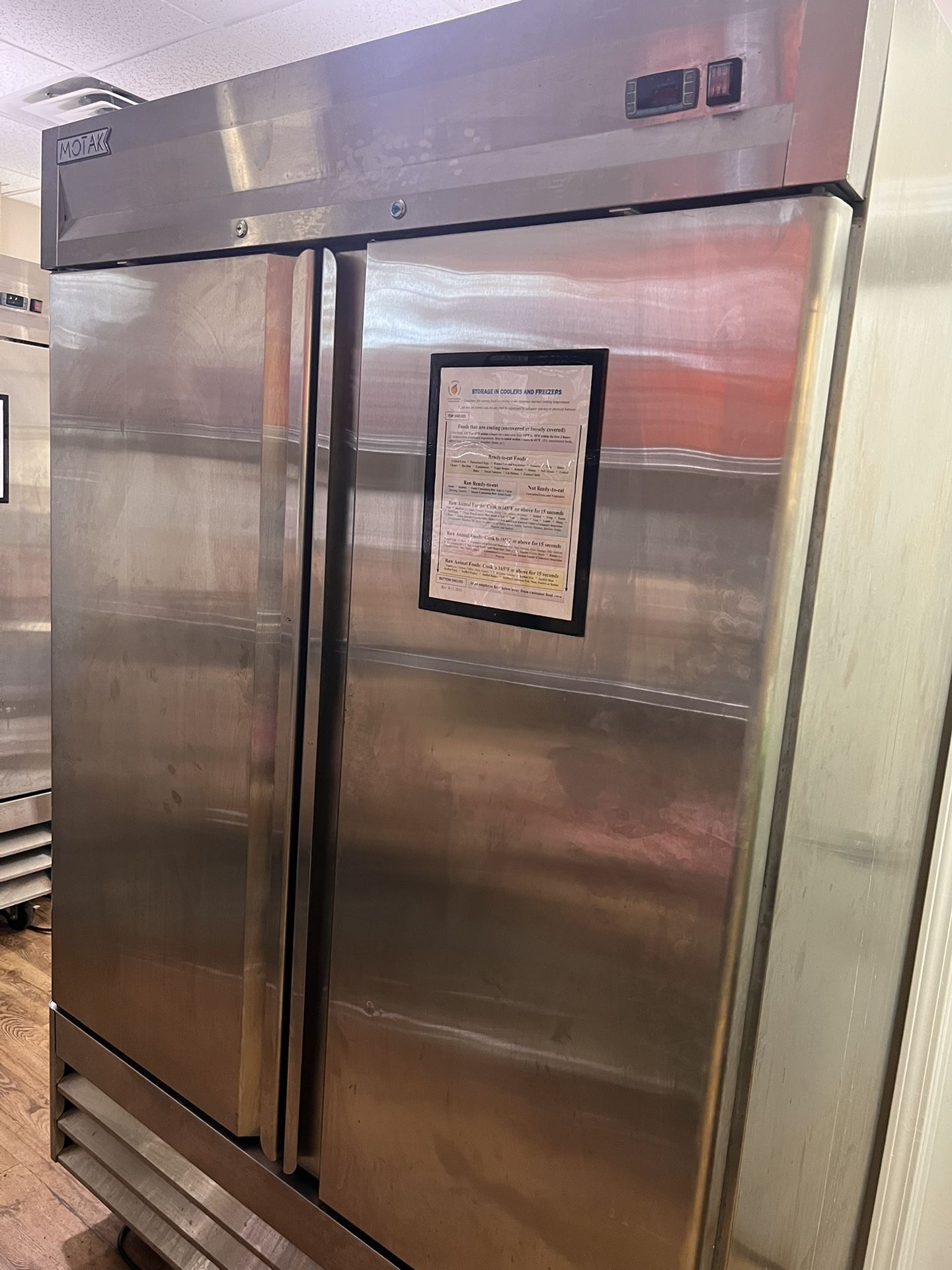 Reach In Cooler For Sale