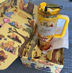 Stanley Winnie Pooh Honey 40oz Tumbler