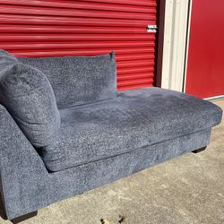 Oversized Chaise Lounge
