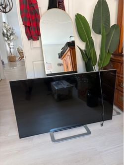 Vizio M551d-A2, 55-inch M-Series Smart LED TV.