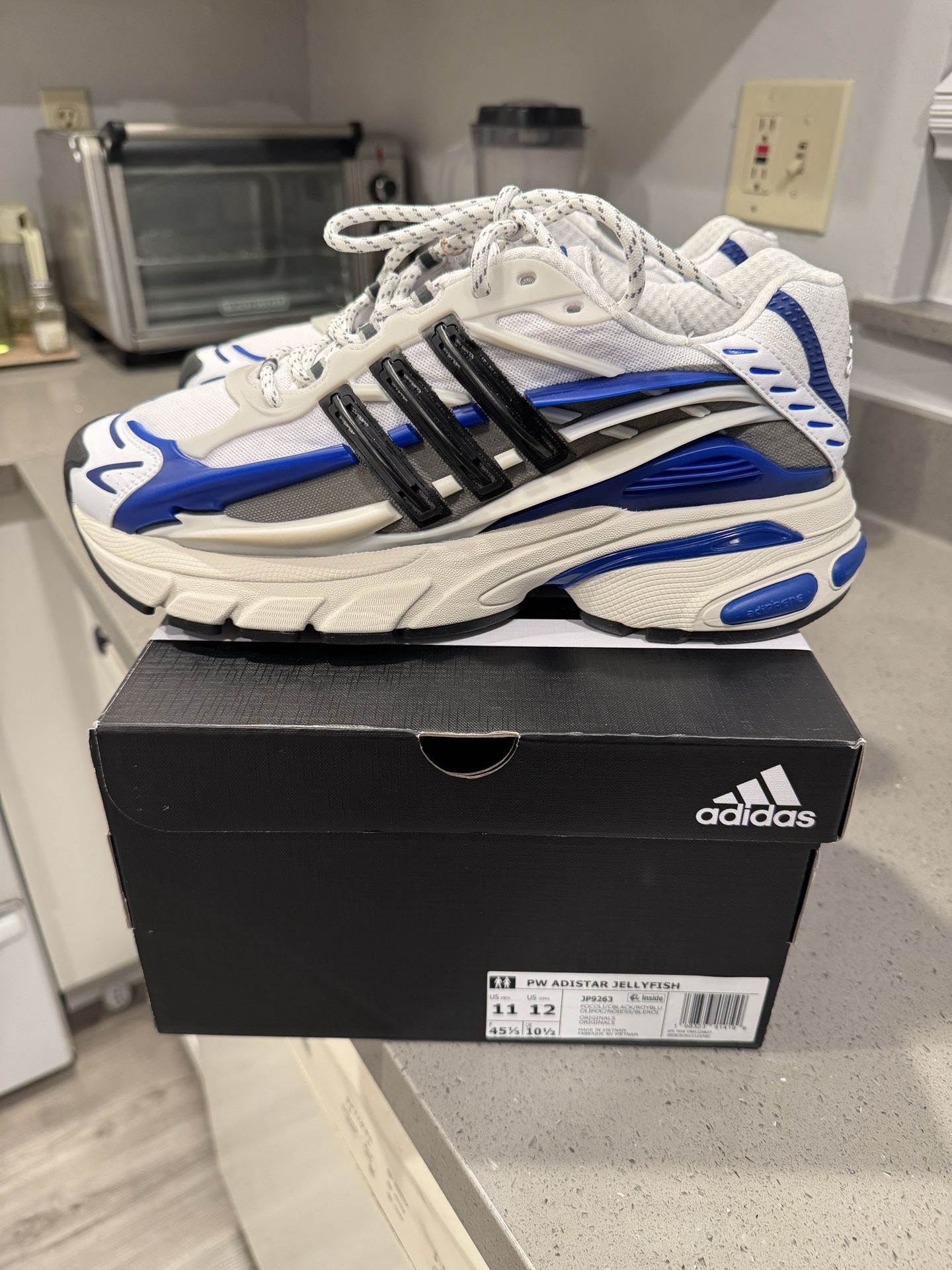 Adidas Jellyfish Blue - Size 11