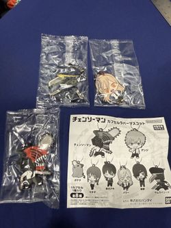 ChainSaw man gashapon keychain