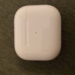 Air Pods ( Third Gen )