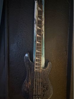ELECTRIC JACKSON BASS GUITAR W/ hard case and strap