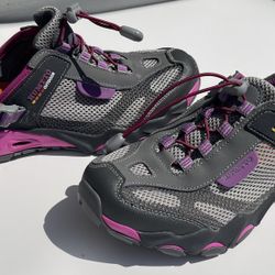 Humtto Outdoor Water/Hiking Sandals Women's- Size 8W Barely Used