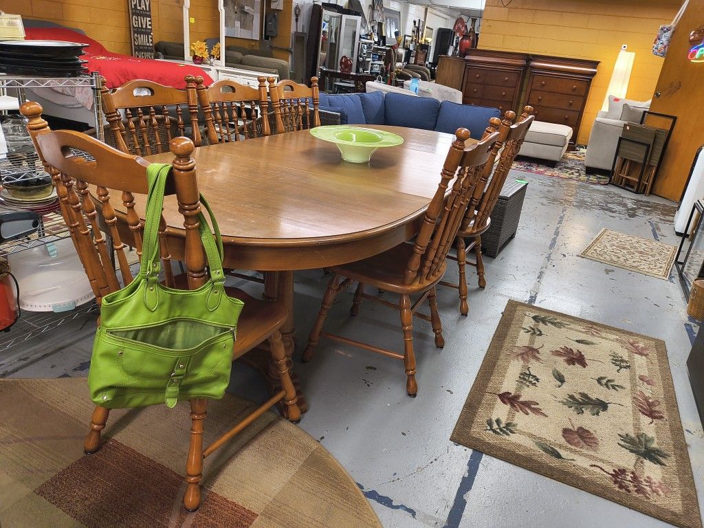 Gigantic Dining Room Table (8+ feet) with 6 Chairs For Sale 🍽️