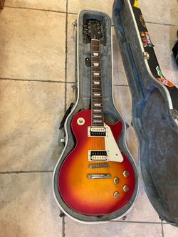 Epiphone Les Paul Classic (Brand New) W/ Roadrunner Les Paul Hardshell Case