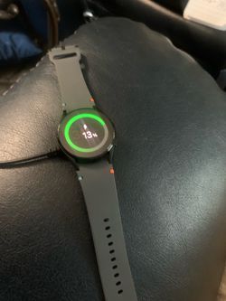 Samsung Galaxy Watch Smartwatch 4 Gray Band