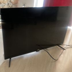 Smart TV Onn. Roku TV de 32" Nueva 