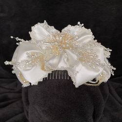 Wedding Headpiece #2 - Ivory