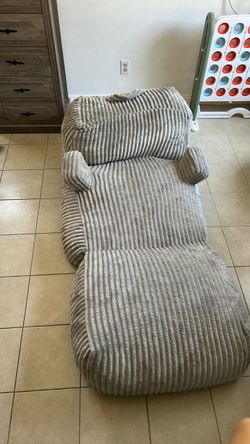 Free mini sofa